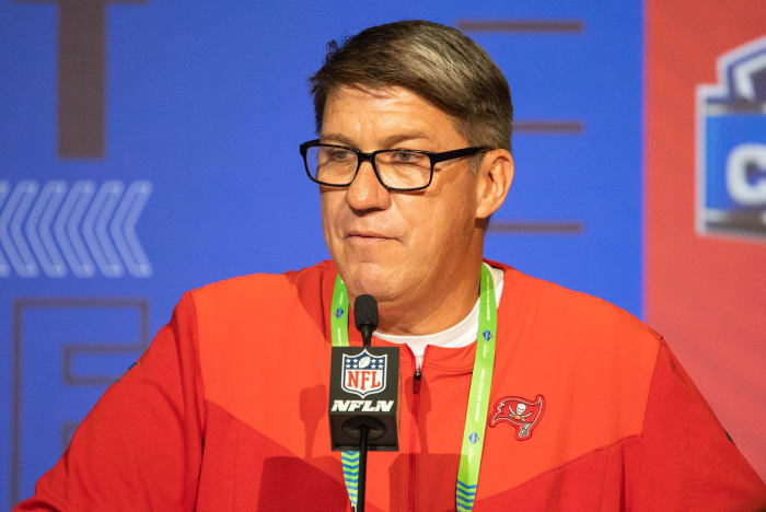 97FC157A-663A-4B1E-A1ED-1381DFBB6937